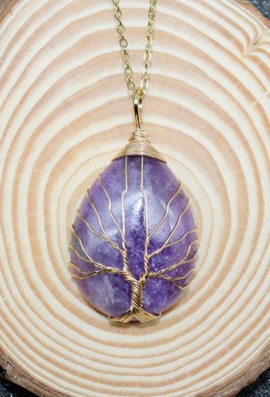 Collar lagrima con árbol de la vida amatista